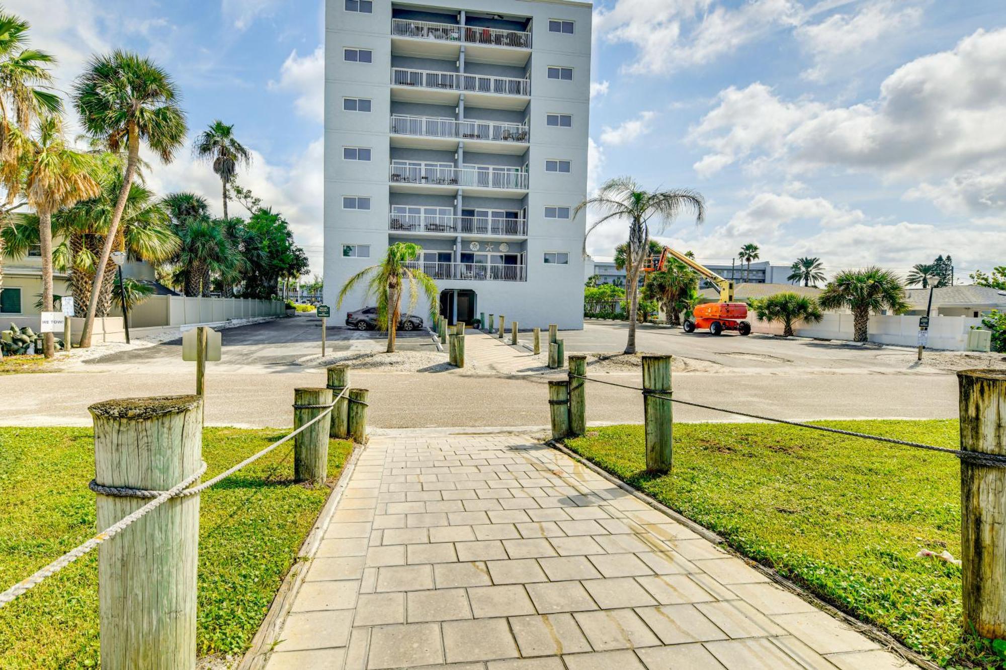 Redington Shores Retreat With Beach Access! Clearwater Beach Exterior foto